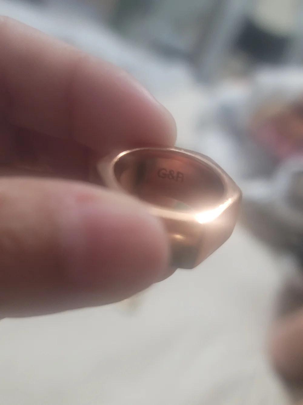 Polished Rose Gold Bolt Band Ring